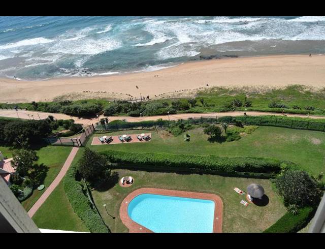 4 BEDROOM TOWNHOUSE FOR SALE IN UMHLANGA CENTRAL